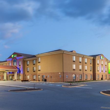 Holiday Inn Express Charles Town By Ihg Shenandoah Junction Exterior photo