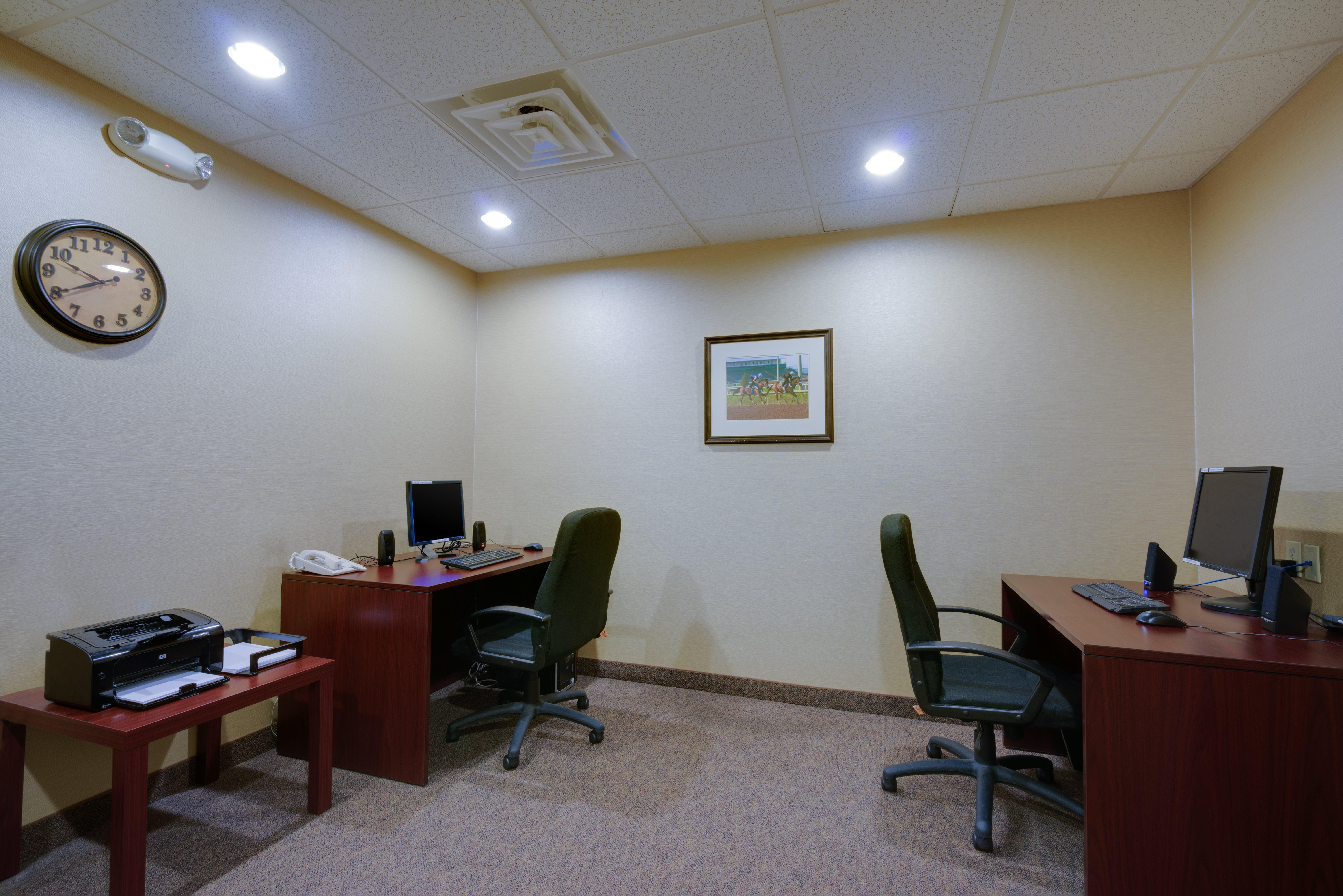 Holiday Inn Express Charles Town By Ihg Shenandoah Junction Exterior photo